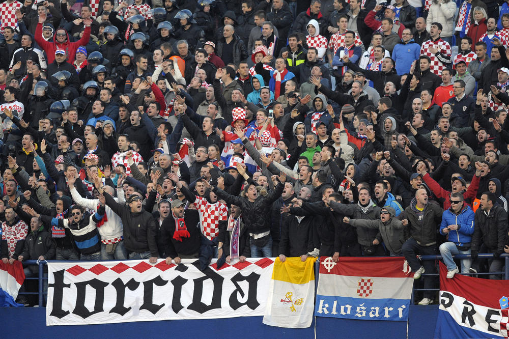 Incidenti u Hrvatskoj! Policija nije dala navijačima da izađe sa stadiona, zbog čega je usledio brz odgovor Torcide!