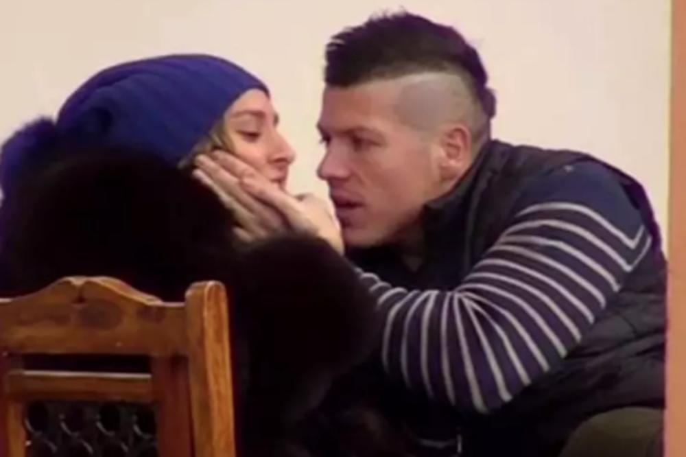 ONA NIKAD NE MISLI I UVEK SE IZVINJAVA! Luna, hajde SABERI SE malo! Sloba je odlepio uhvatio je za VILICU i urlao: Ti nikada nećeš biti kao ona!!! (VIDEO)