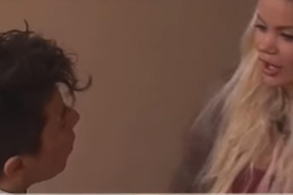 NE UNOSI MI SE U FACU BRE, SPAVAŠ S NJIM MENI IZA LEĐA: Sanja i Matora se pokačile, uletelo obezbeđenje! (VIDEO)