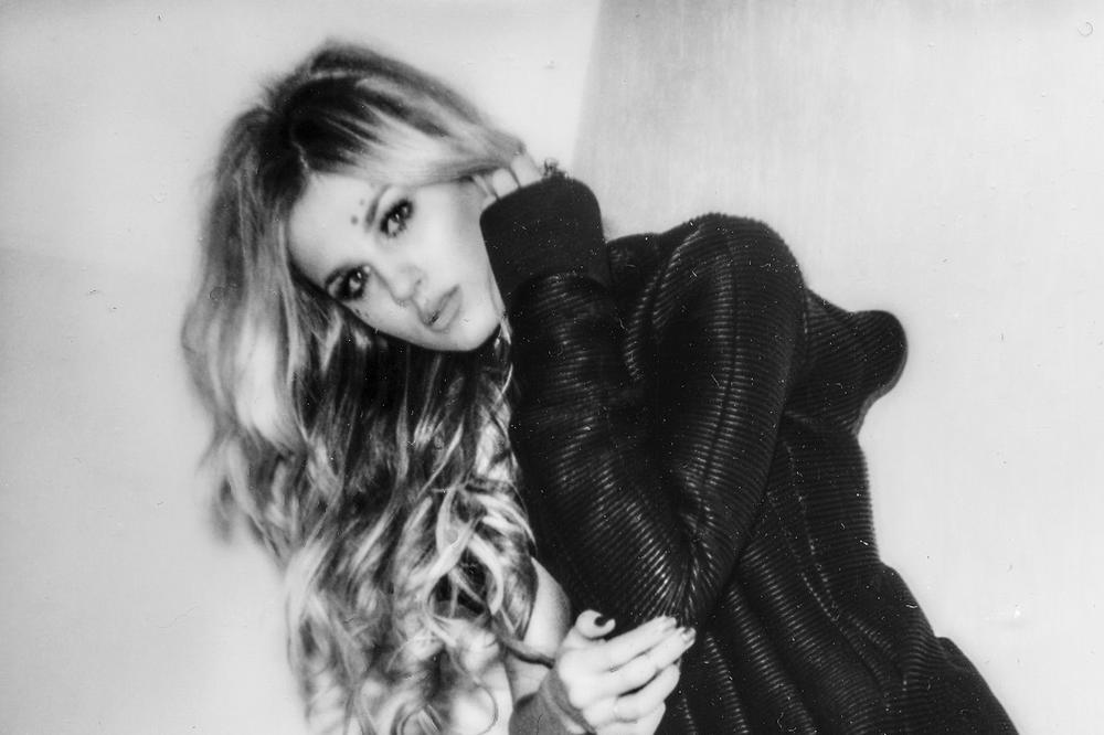 MOJA MOLITVA - NOVA PESMA NEVENE BOŽOVIĆ (VIDEO)