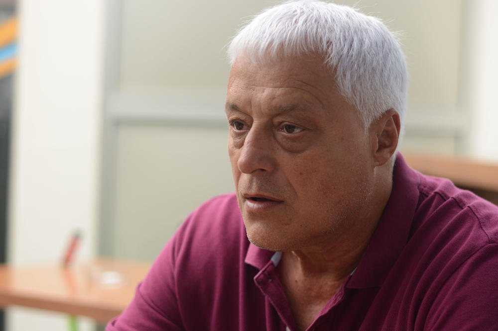 PARANOJA NA DORĆOLU! Muta Nikolić završio u bolnici! (FOTO)