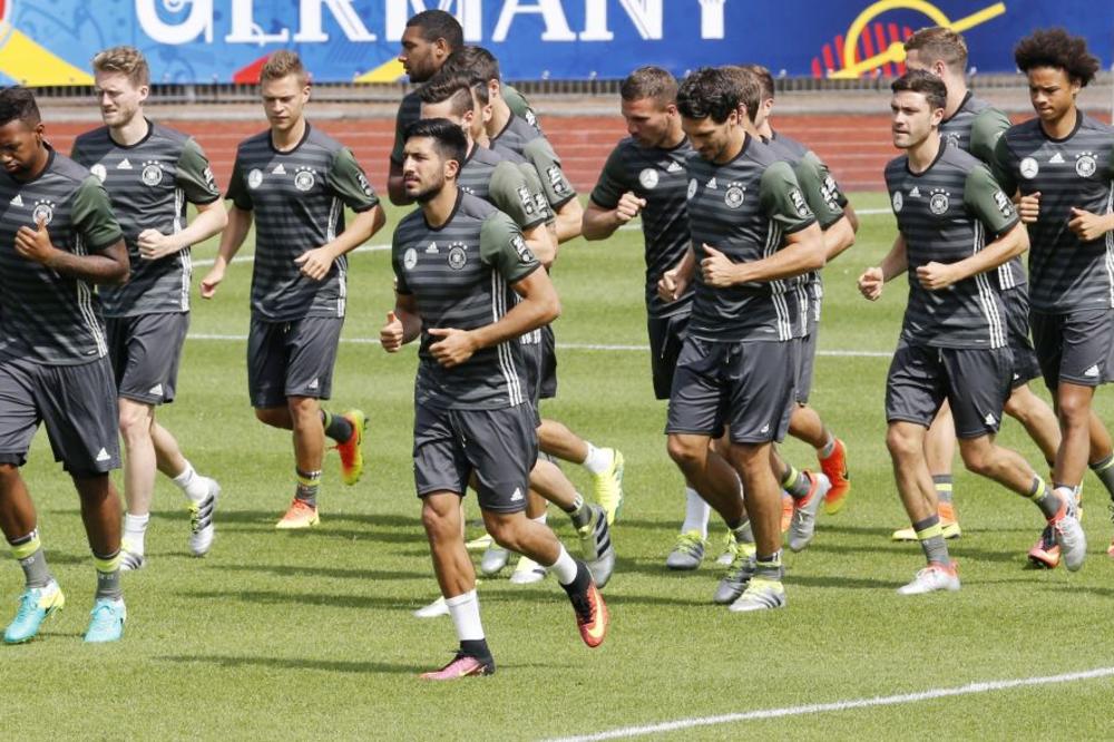 LOVA DO KROVA! Bogate nagrade za Pancere ukoliko odbrane Mundijal! (FOTO)