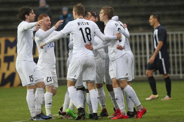 Čukarički poslao dva igrača u Dinamo!