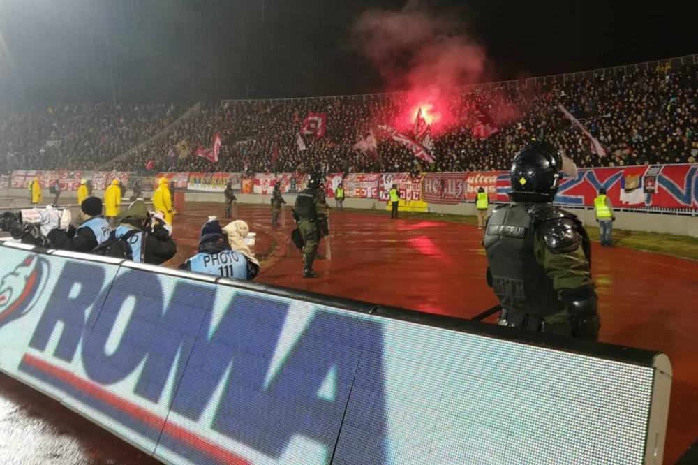 Krenulo je sa jednom bakljom, a usledio je POŽAR! Delije napravile VATRENI ŠOU dok je na jugu BESNEO RAT! (VIDEO)