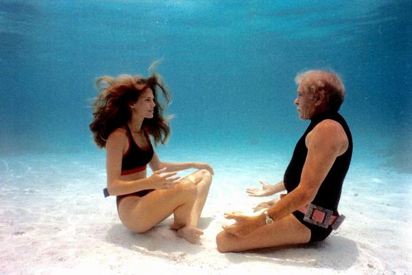 ČOVEK KOJI JE DOSEGAO GRANICE LJUDSKOG TELA: Čovek delfin otvara 21. Međunarodni festival podvodnog filma (FOTO)(VIDEO)