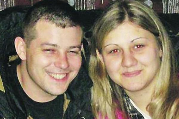 VEROVALA JE DA ĆE SE NASILNIK PROMENITI: Majka žene na koju je suprug NASRNUO SEKIROM otkrila da ju je muž i ranije ZLOSTAVLJAO!