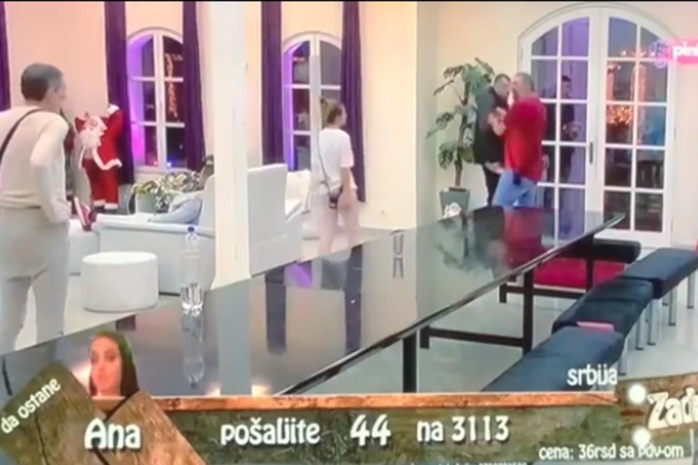 PALE TEŠKE REČI I UVREDE: Miki najstrašnije psovao Kiju Kockar i to sve zbog MAJKE! (VIDEO)