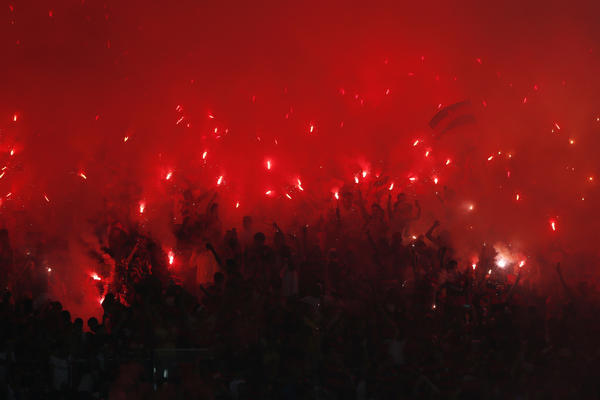 Tukli sve redom, pljačkali, lomili! Nezapamćeno divljanje! Navijači Flamenga zgrozili svet! (VIDEO)