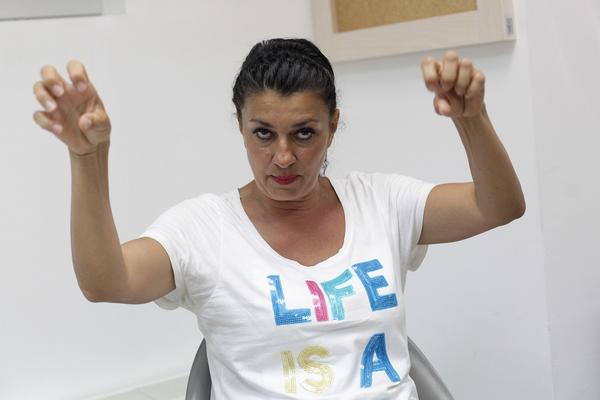 HTEO JE DA ME UBIJE, POVEO JE SA SOBOM 10 MAFIJAŠA! Ljubavnik Saške Karan tvrdi kako mu je pevačicin muž pretio!