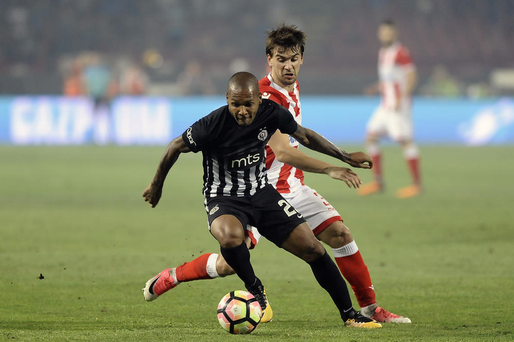 Za Evertona stigle dve ponude! Doneo je ODLUKU koja može da promeni čitav tok njegove karijere! (VIDEO)