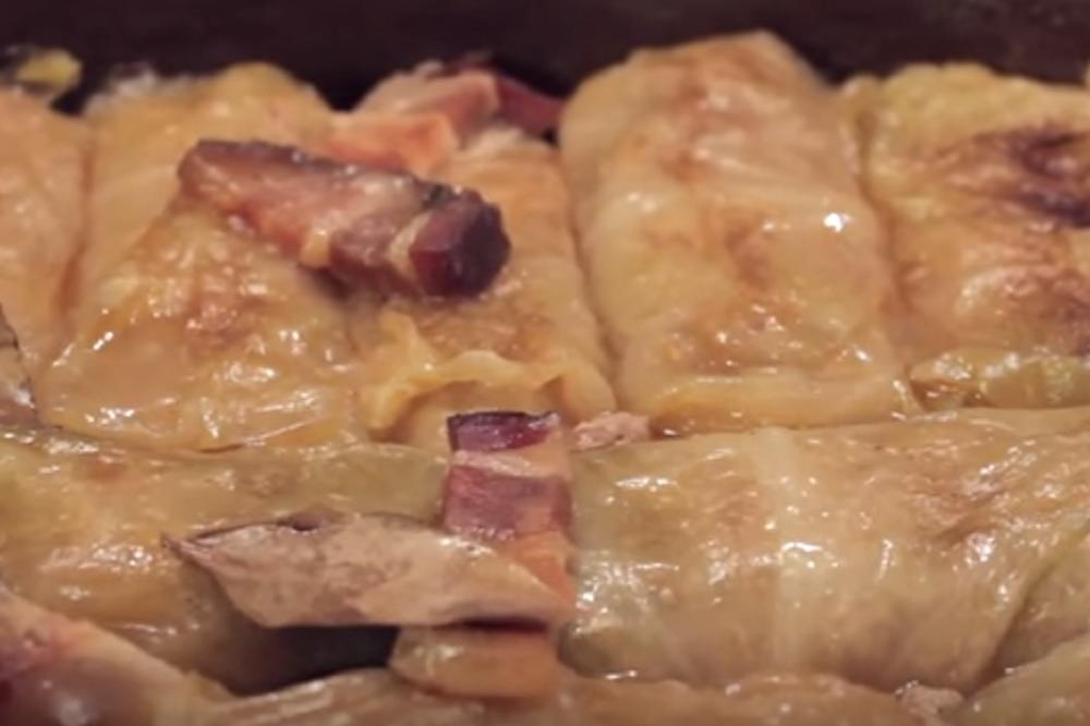 IMA LI RAZLIKE IZMEĐU SRPSKE I HRVATSKE SARME? Recept izazvao brojne polemike!