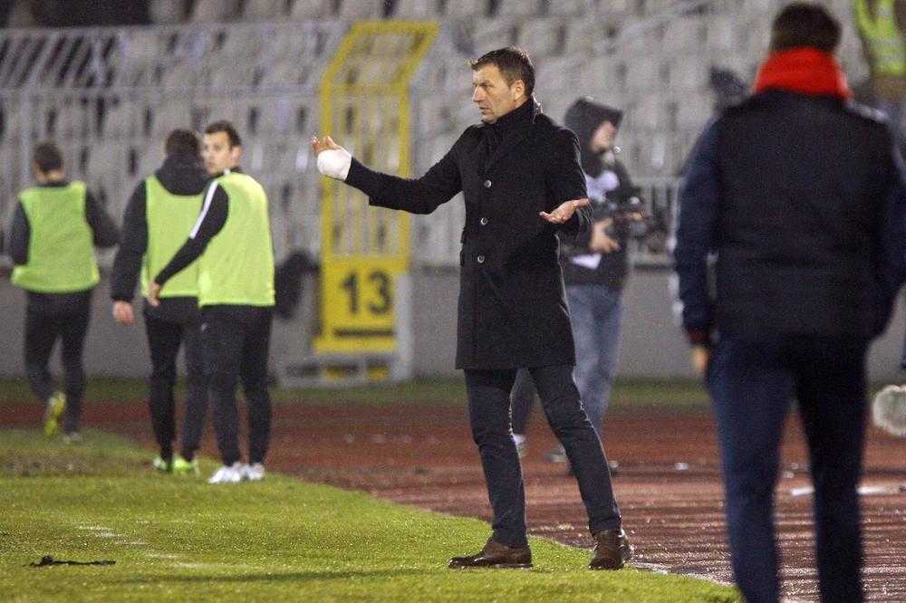 OVO JE TUŽNO I NEPRIJATNO! Đukić razočaran pred meč sa Zemunom! (FOTO)