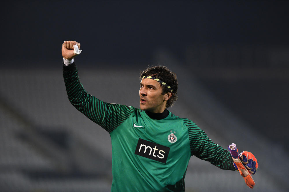 ZA SRBIJU BIH SKOČIO SA BEOGRAĐANKE: Stojković će tražiti dokaz dok je živ i izvinjava se svakom Srbinu!