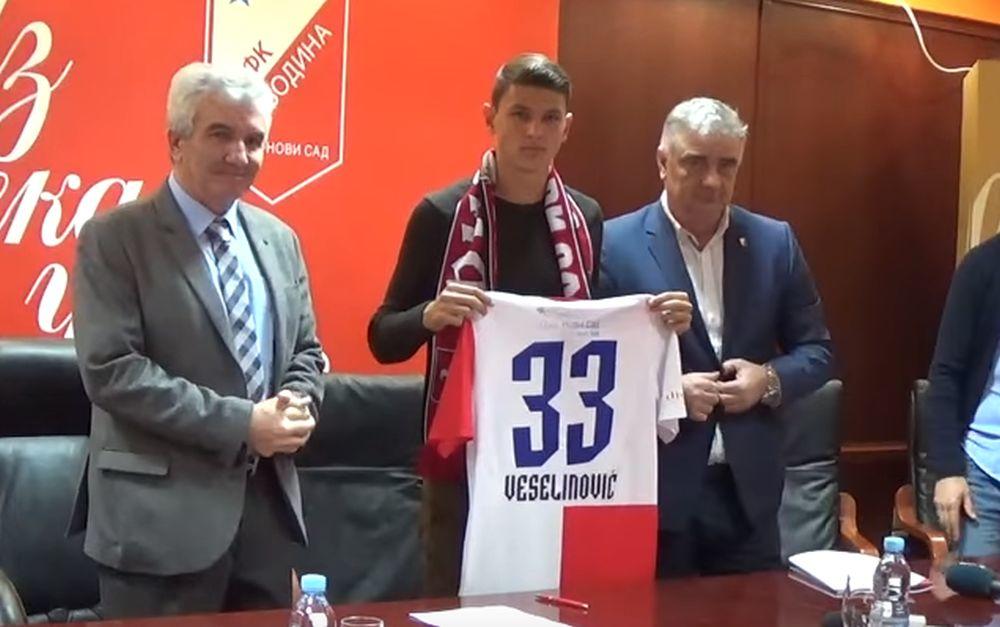 Ranko Veselinović kada je potpisao za Vošu  