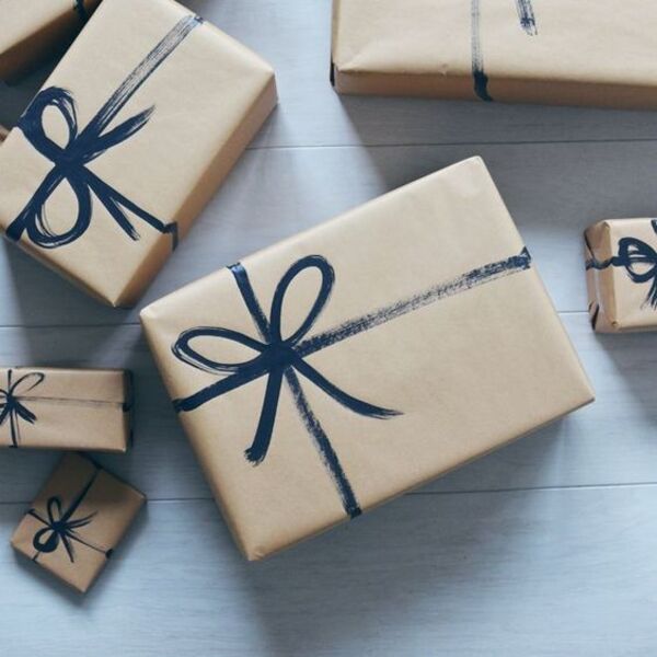 ZAHTEV ZA POKLON ZA ROĐENDAN KOJI JE POKRENUO LAVINU KOMENTARA: Od kolega tražio OVO, da li je ČOVEK REALAN? FOTO