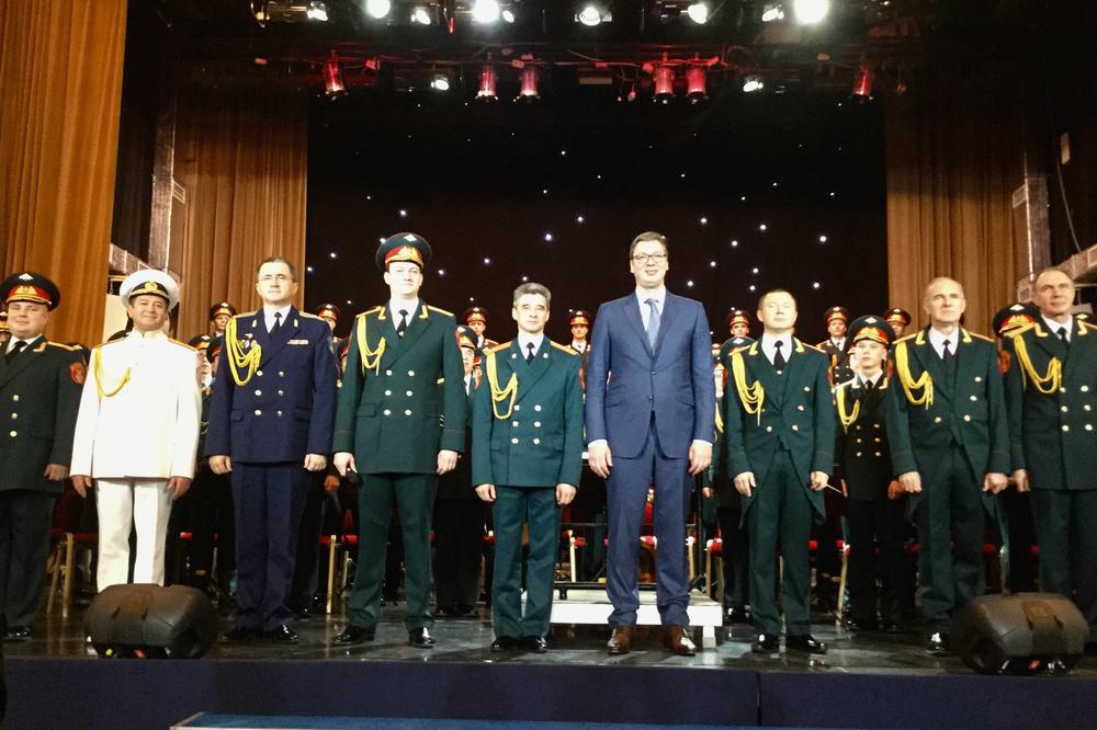 Vučić otkrio koja mu je omiljena pesma, a samo par trenutaka kasnije HOR ALEKSANDROV JE ZAGRMEO IZ SVE SNAGE! (VIDEO)