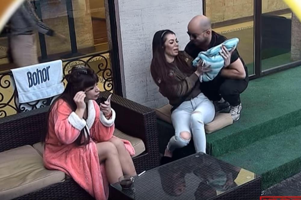 AKO MISLITE DA STE U PAROVIMA SVE VIDELI, VARATE SE! Dosad neviđeni snimci BEZ CENZURE! (VIDEO 18+)