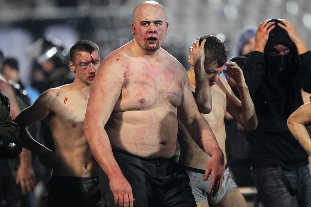 ANTE FIRIĆ JE UBIJEN? Hrvatski mediji sumnjaju da je navijač iz Splita izbačen iz kola i ostavljen nasred autoputa!