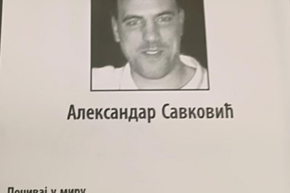 BIO SI OLIČENJE ČOJSTVA, TAKVI NE UMIRU NIKAD! Ubijeni Radovac u Nani dobio brutalne čitulje, u potpisu je MNOGO JAKA EKIPA! (FOTO)