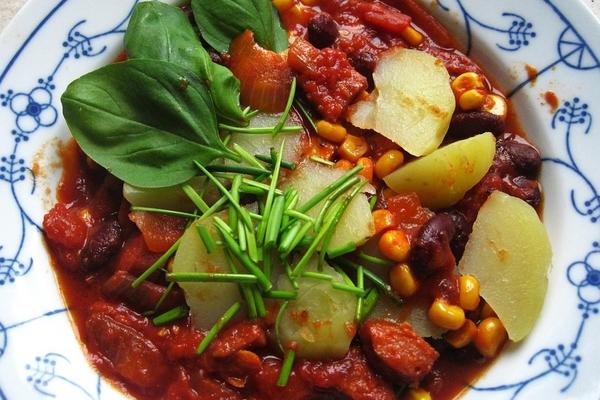 Za one dane koji nisu stvoreni za dugo stajanje pored šporeta! DŽUMBUS PAPRIKAŠ na Bakin način! (RECEPT) (VIDEO)