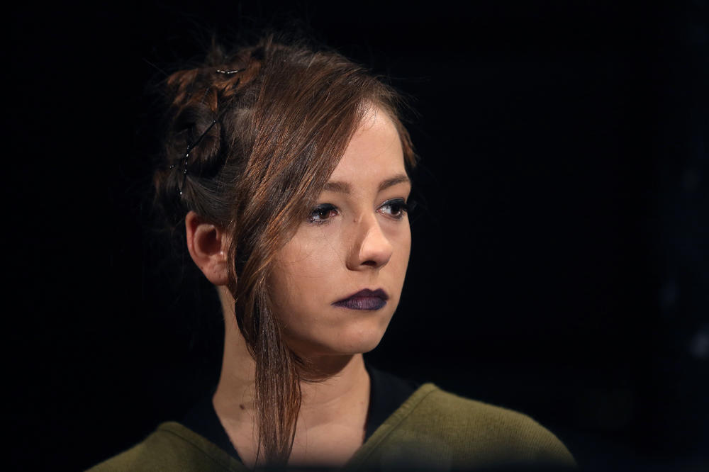 OVO JE ISTINA O POREKLU JOVANE STOJILJKOVIĆ: Priča o njoj ostavlja bez DAHA, život pun TRAGEDIJA