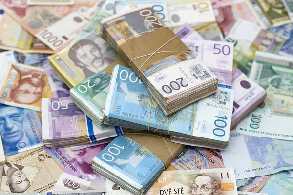 BLUMBERG HVALI SRPSKI DINAR: To je druga najbolja valuta u svetu u 12 meseci