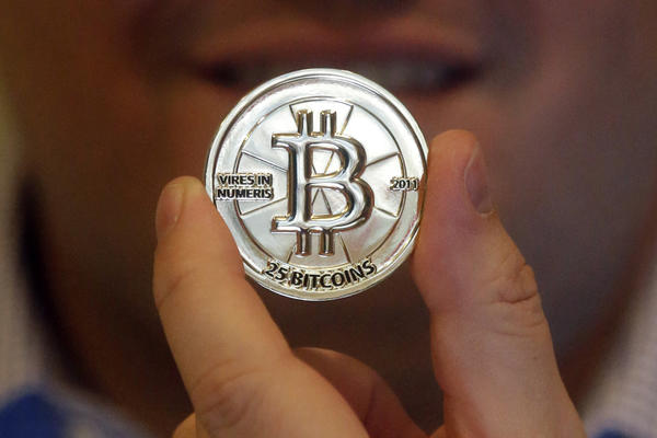 NEMA KRAJA: Ludilo za bitkoinom ne staje, dostigao 38.000 dolara