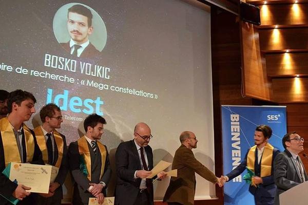 Kancelarija mu je NA ZEMLJI, a posao u kosmosu: Ovo je priča o Bošku, SVEMIRSKOM ADVOKATU iz Srbije