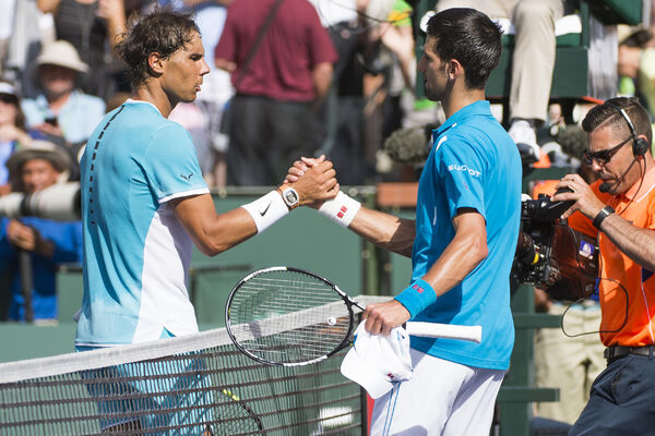 Veliki problemi za Nadala: Rafa odustao od Abu Dabija, Nole prva zvezda turnira! (FOTO)