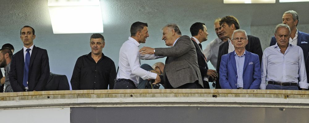 Savo Milošević će pregovarati sa Miloradom Vučelićem