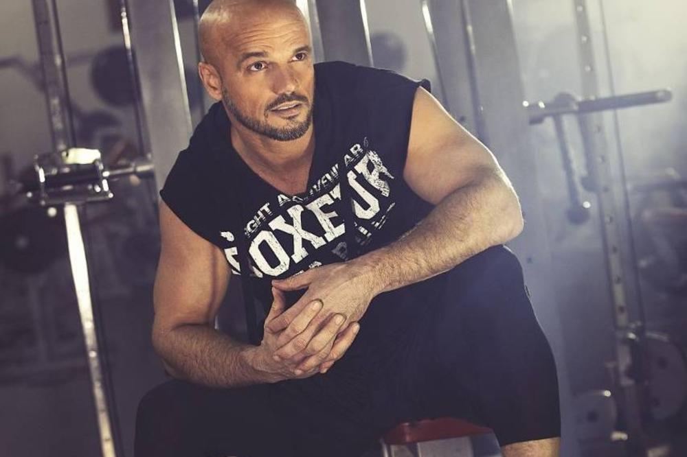 (PREMIJERA) BOBAN RAJOVIĆ SPARTANAC: Autobiografska pesma koja nikoga neće ostaviti ravnodušnim!