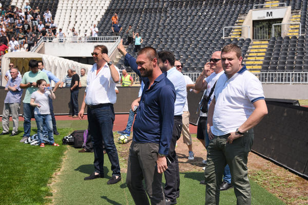 KINEZI U PARTIZANU! Prvo u Zemunelu, pa zatim na stadionu u Humskoj! (FOTO) (VIDEO)