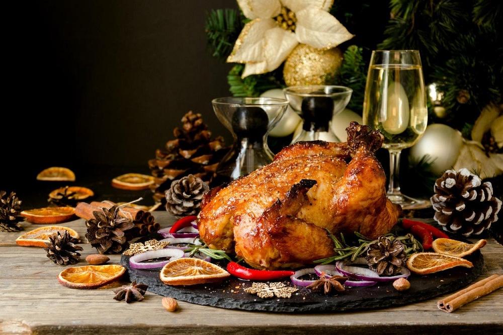 Da budete srećni, zdravi i bogati pazite šta jedete u Novoj godini! 6 jela koja MORATE IMATI na stolu u novogodišnjoj noći! (FOTO) (GIF)