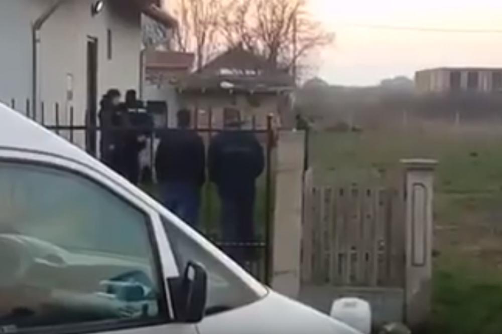 HAPŠENJE U DOBANOVCIMA: Bivši policajac imao laboratoriju marihuane?! (VIDEO)