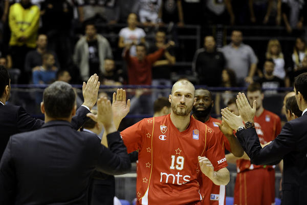 MARKO SIMONOVIĆ POSTAO SLOBODAN IGRAČ: Da li je ovo znak za Zvezdu?