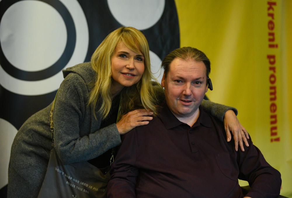 Predsednica žirija je glumica Anica Dobra