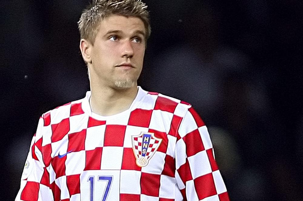 Jedva je preživeo, izvršene su mu 3 transplantacije bubrega, ali Ivan Klasnić od fudbala nema nameru da odustane! (VIDEO)