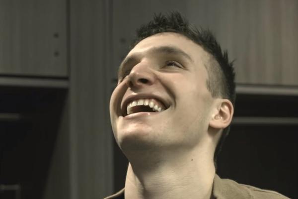 Bogdana uporedili sa Karijem, pa ga pitali da li poštuje Lebrona: On sve vreme nije skidao osmeh, a i kako bi kad trener ovo kaže o njemu! (VIDEO)