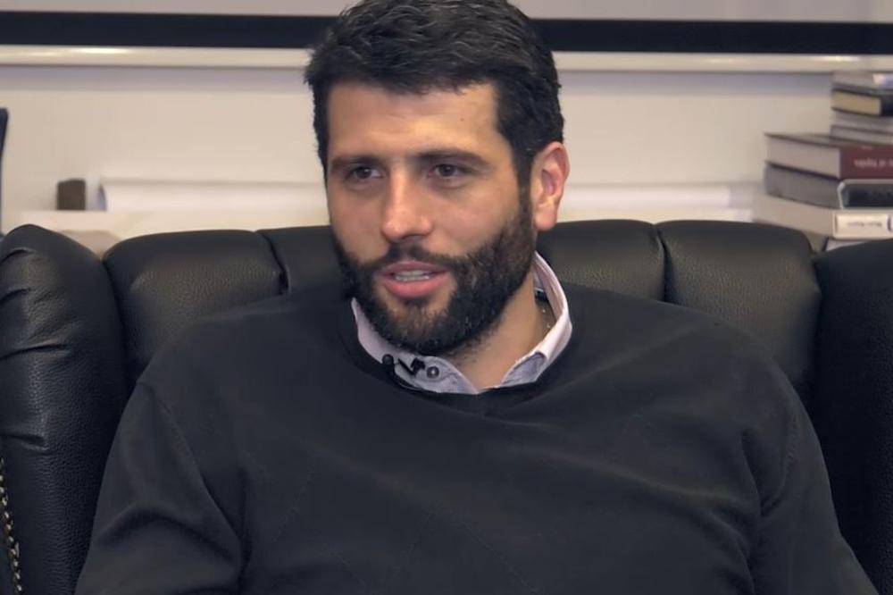 ALEKSANDAR ŠAPIĆ: Nisam ni Vučićev, ni Đilasov kandidat! Ne preporučujem se nevaspitanjem već rezultatima! (VIDEO)