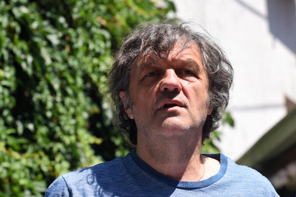 KUSTURICA O SRBIJI I KRAĐI NA SVETSKOM PRVENSTVU: Da je sviran penal, nikog ne bi bilo briga za one orlove što lete! (VIDEO)