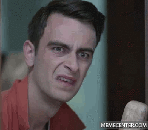  rođaka s crvenim ružem za usne