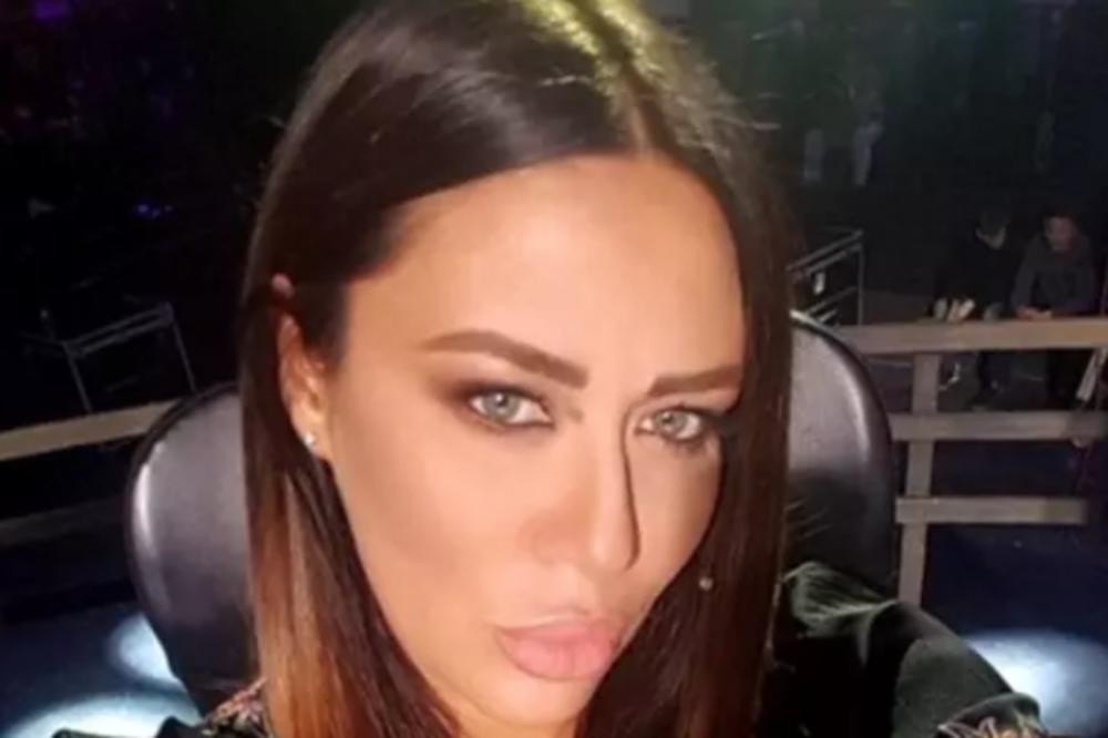 "MOJ ŽIVOT I PORODICA SU SE SRUŠILI ZBOG DROGE!" Ana Nikolić se obračula sa svima koji je nazivaju NARKOMANKOM!