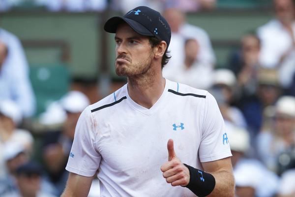 NISAM ZAVRŠIO SA TENISOM! Endi Mari se polako oporavlja i najavljuje povratak pre Vimbldona! (FOTO)