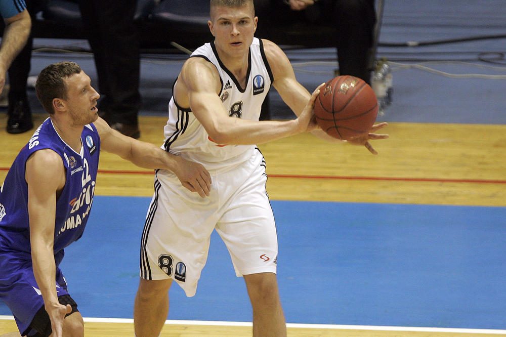 MURIĆ SE OBRATIO HEJTERIMA: Proslavio sam trojku jer je bila bitna, a ne zato što je protiv Partizana!