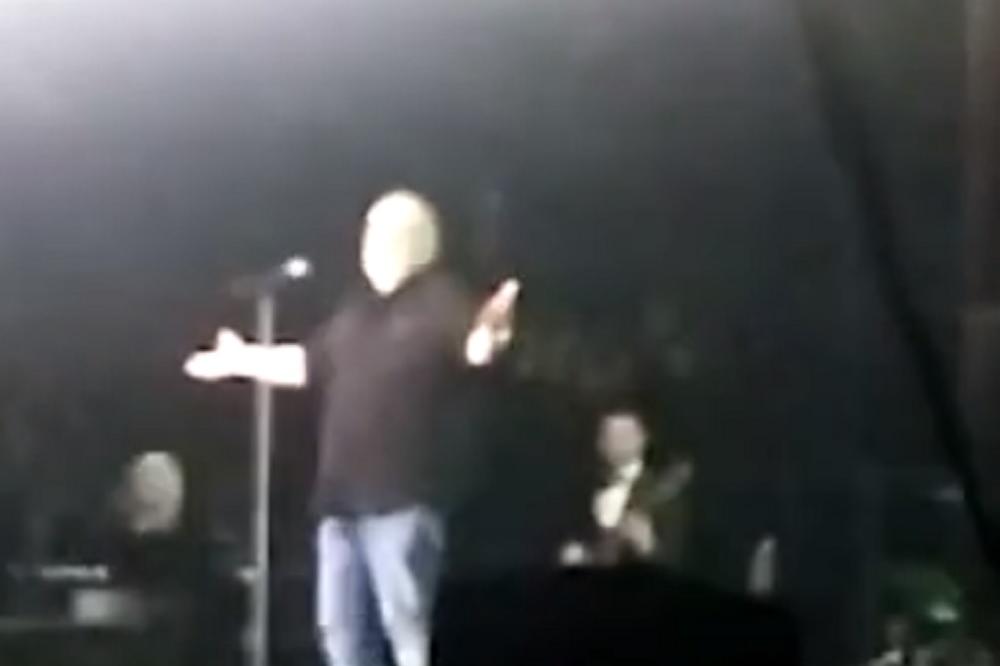 Vujošević se pojavio na Balaševićevom koncertu: Kad ga je pevač video, zaustavio je koncert! (VIDEO)