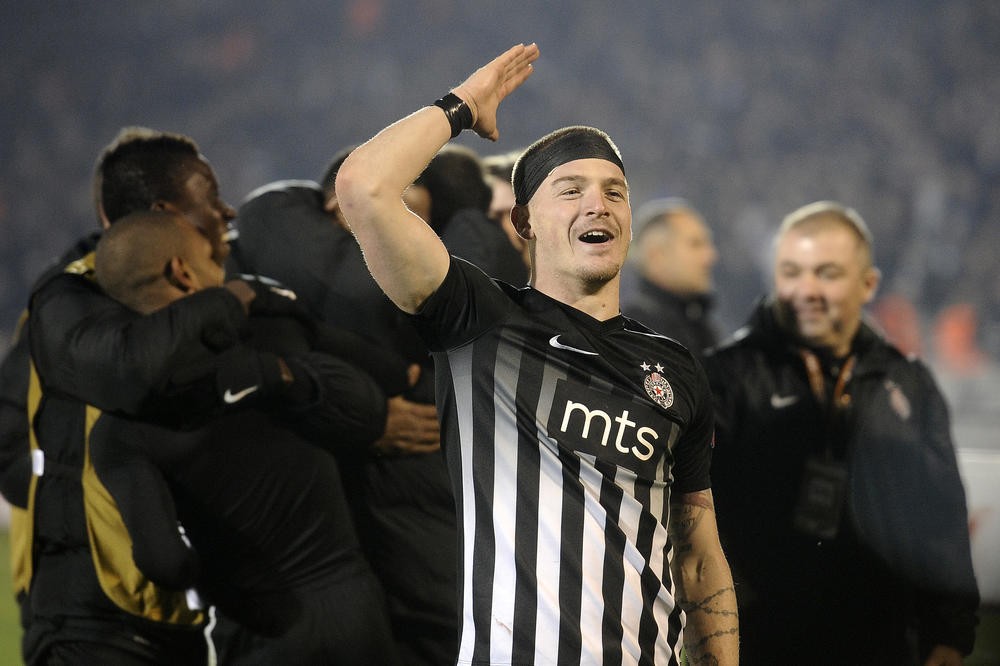 OŽEGOVIĆ ZA ESPRESO: Ovo mi je potez karijere! Briga me šta pričaju navijači, ja ću da ginem za Partizan svakog dana! (FOTO) (VIDEO)