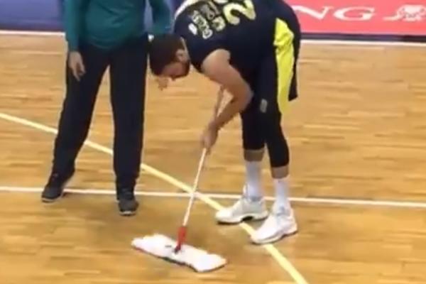 Gudurić čistio pod, pa onda počistio Bešiktaš! Fenerbahče ponovo gazi, Srbin najbolji u poslednjem meču godine! (VIDEO)