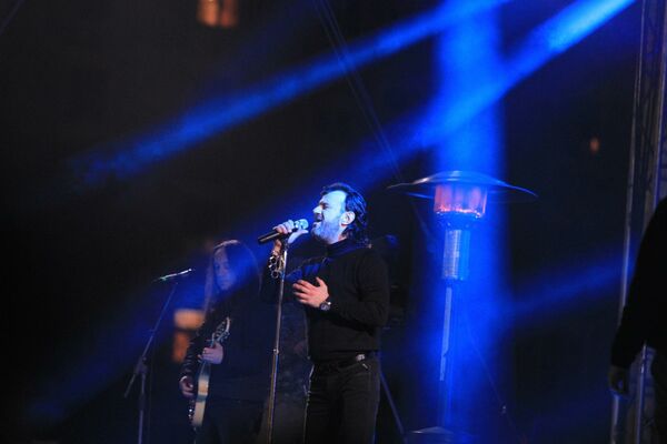 BRAVO ZA GRADSKU VLAST! A HEJTERI... Aca Lukas nakon nastupa na dočeku ima PORUKU za Beograđane (FOTO)