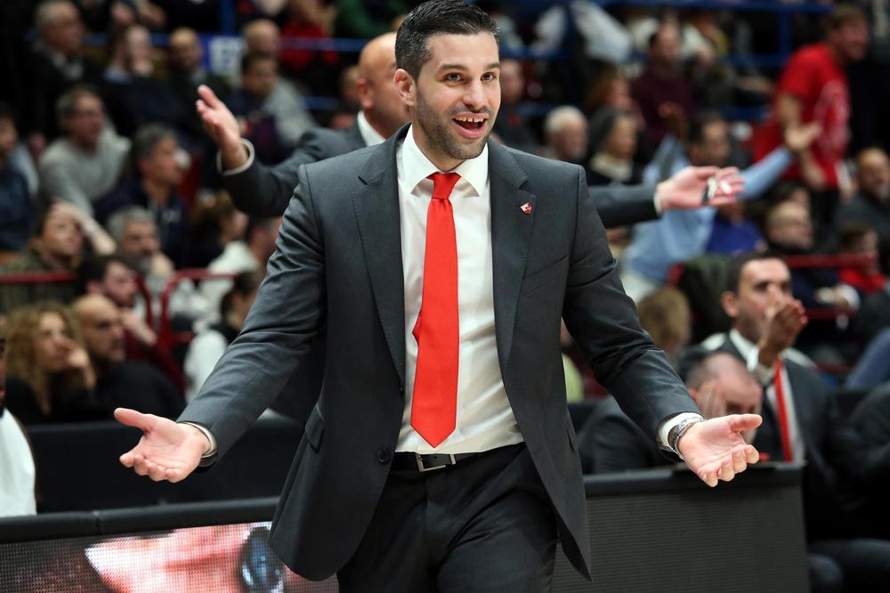HIT! Trener Alimpijević zaigrao za Zvezdu protiv Olimpije, u igru ga ubacio Matijas Lesor! (VIDEO)