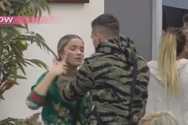 MILJAN DOVEO TEODORU DO NERVNOG SLOMA: Vrištala je od besa kada je pomenuo ime jednog čoveka, Anđelo je hvatao za vilicu! (VIDEO)